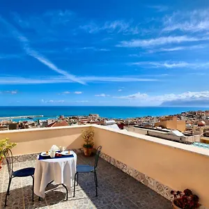 Sicilia 3*, Castellammare del Golfo Italia